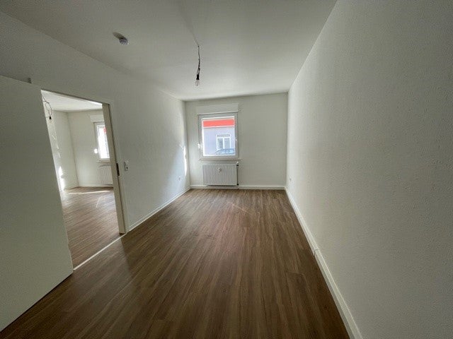 TOP- 2 Zimmerwohnung mit Einbauküche in zentraler Lage - Foto 4