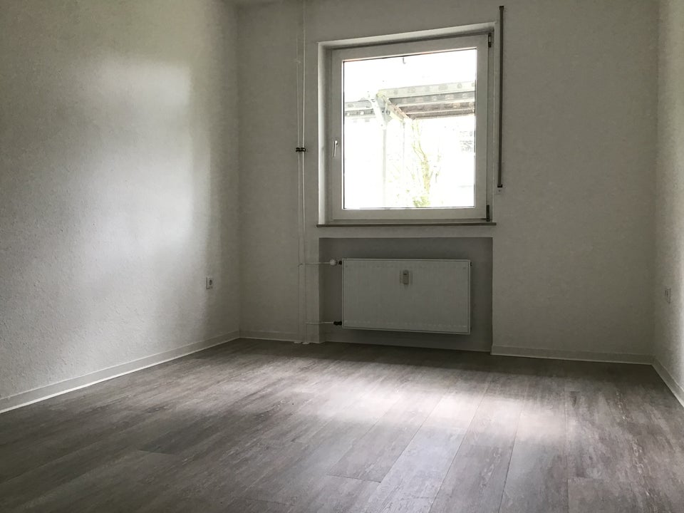 Charmante 2-Zimmer-Wohnung im EG mit Balkon und ebenerdiger Dusche! - Foto 5