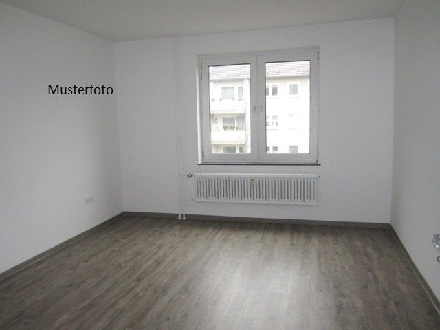 Lust auf eine günstige 3-Zi.-Wohnung! Behindertengerecht... - Photo 1