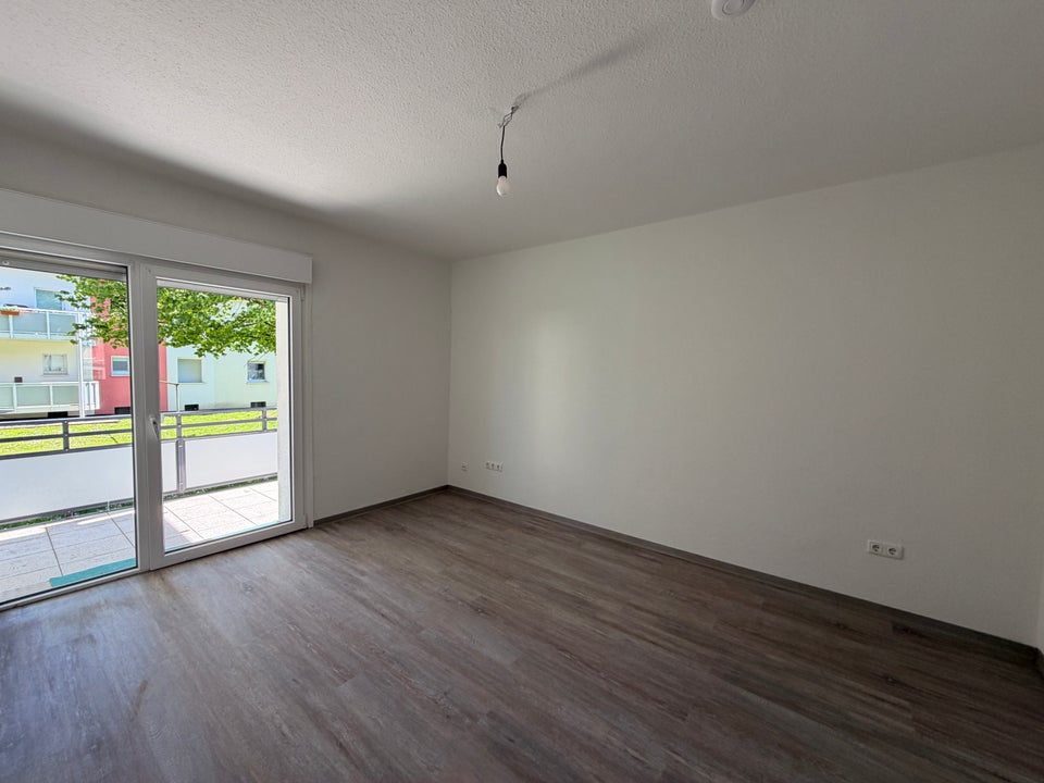 Preiswerte und ansprechende 2,5-Zimmer-Wohnung - Photo 4