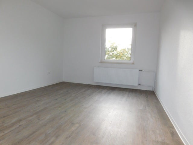 ***Schöne und renovierte 3-Zimmerwohnung mit Balkon in ruhiger Lage*** - Foto 1