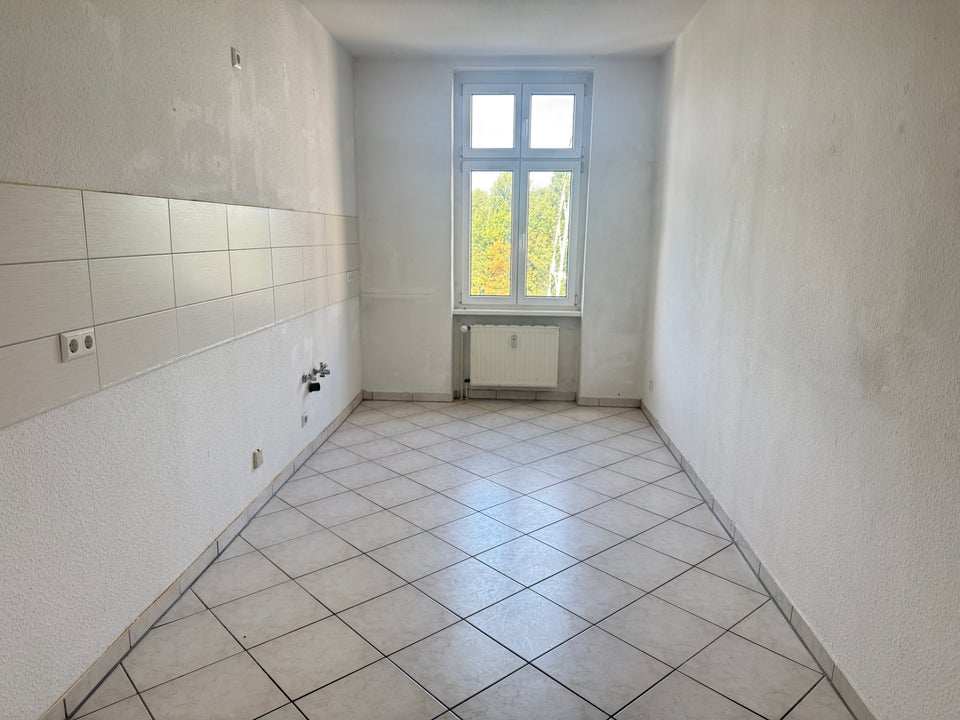 Familienfreundliche 6 Zimmer Wohnung - Foto 2