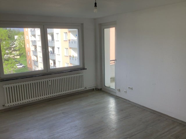 Helle 2-Zimmerwohnung mit Balkon in Baumheide zu vermieten. - Photo 2