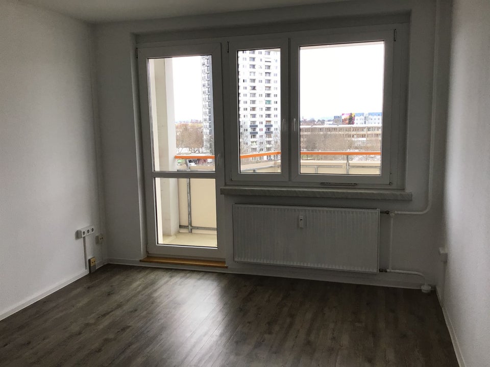 Sofortige Anmietung! Schöne 2-Zimmer-Wohnung mit Balkon! - Foto 2
