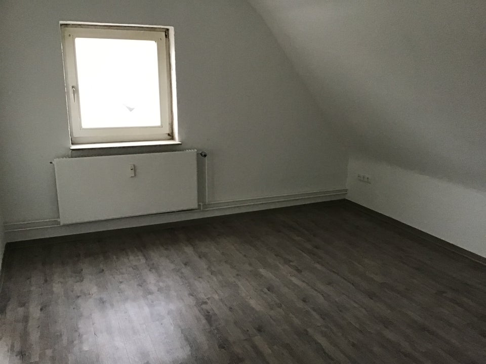 Renovierte DG-Wohnung in Eichholz - Photo 4