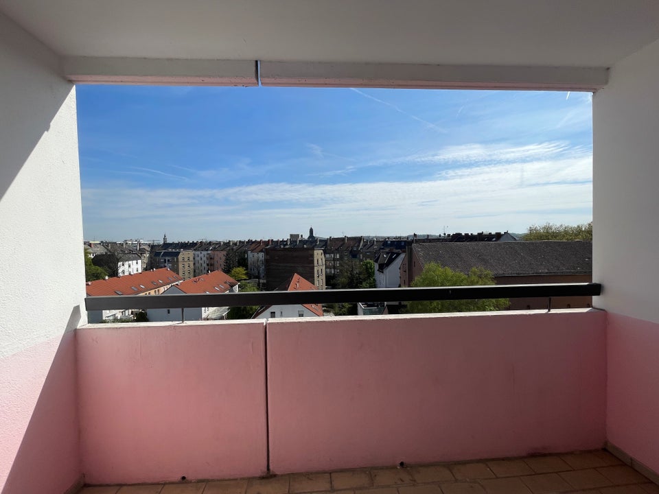 Zentrale 2-Zimmerwohnung mit Balkon - Photo 5
