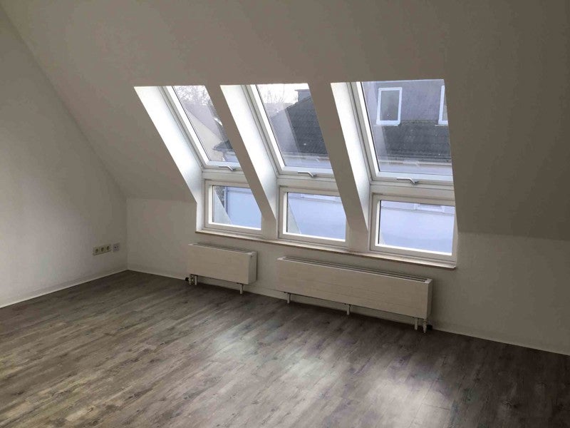 Nette 2,5-Zimmer-Wohnung mit Ausblick - Photo 3