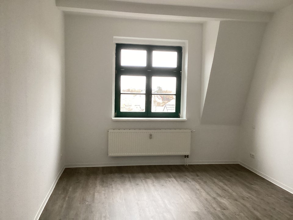 2 Zimmer, Küche, Bad - einziehen und wohlfühlen! - Foto 1