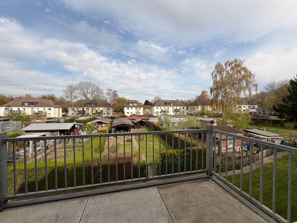 Nette Mieter gesucht: Geräumige 3-Raum-Wohnung in attraktiver Lage - Photo 3