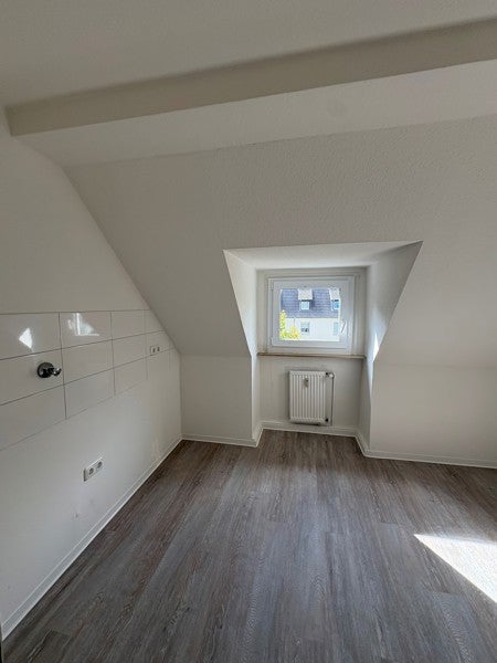 Wohnkomfort mit Aussicht – ideale 3-Zimmer-Wohnung für Paare oder Familien - Photo 4