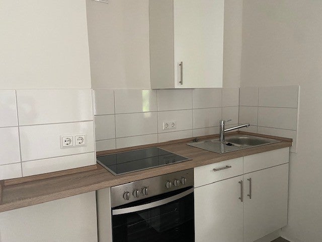 Tolle 1-Zimmer Wohnung mit großem Balkon ,ab sofort verfügbar! - Foto 2