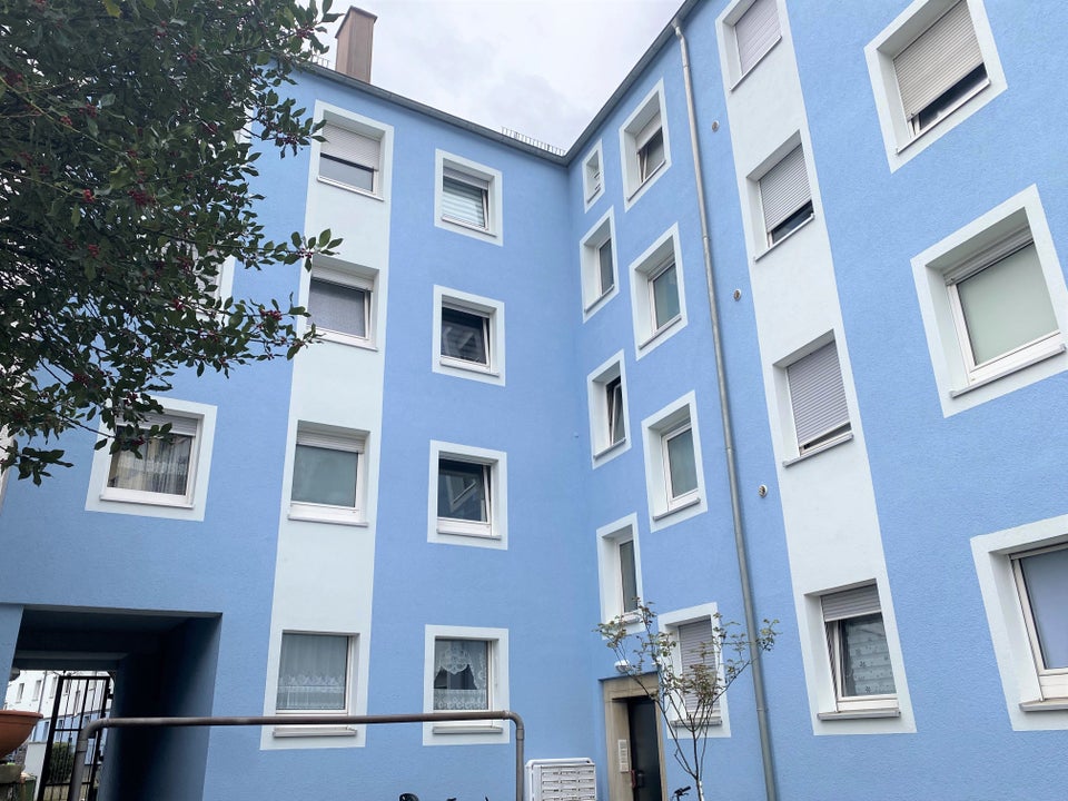 Perfekt für Sie – 2-Zimmer mit Balkon und Fassadenvollwärmeschutz - Foto 3