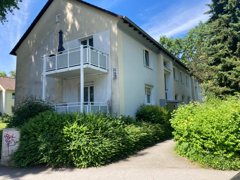 Gelegenheit: 1-Zimmer-Wohnung in zentraler Lage - Foto 1