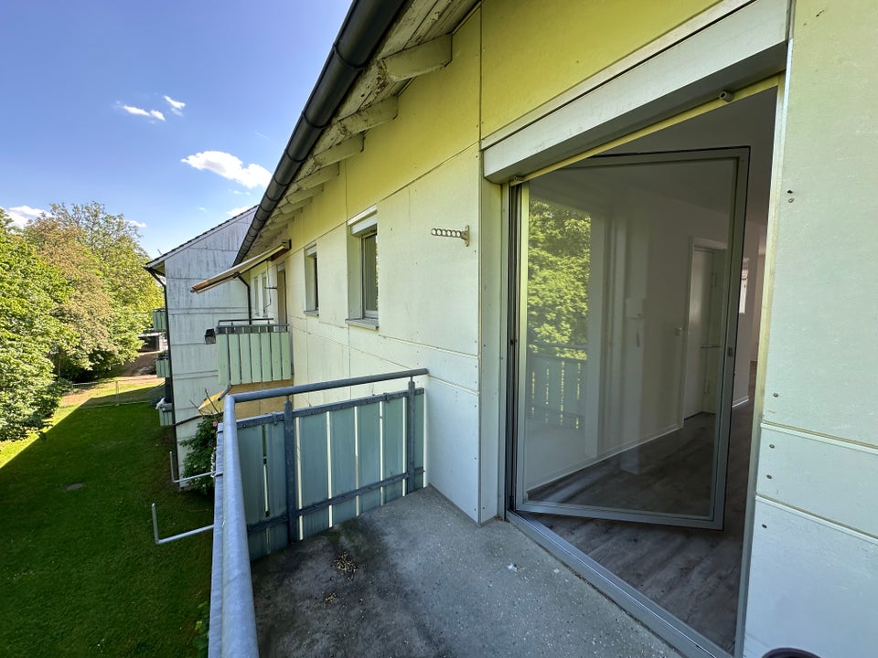 2. OG / 3 Zimmer mit Balkon - Foto 4
