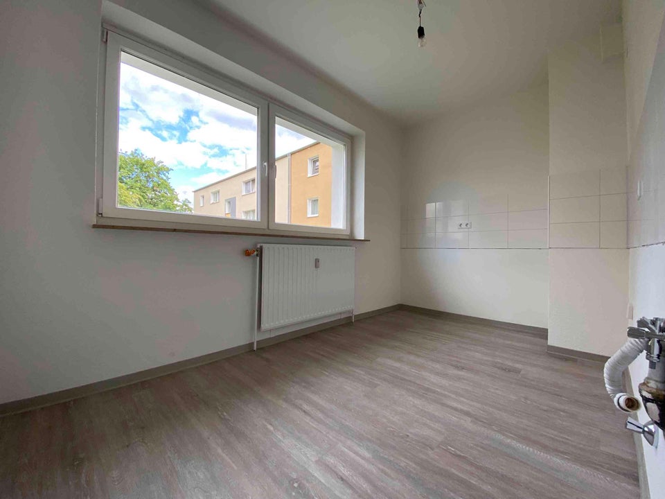 schöne 3-Zimmer-Wohnung mit großem Wohnzimmer und frisch renoviert - Foto 3