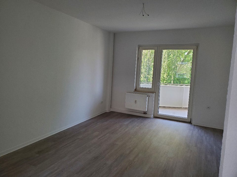Großz. 3-Zi.-Whg. plus Mansardenzimmer mit eigenem WC - Foto 1