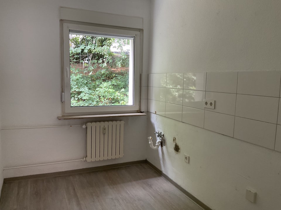 Sehr schöne Wohnung im Grünen eingebettet - Photo 2
