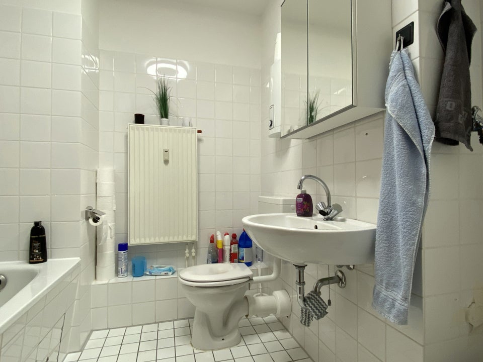 Zuhause fühlen: 3-Zimmer-Wohnung im Erdgeschoss mit Garten - Foto 4