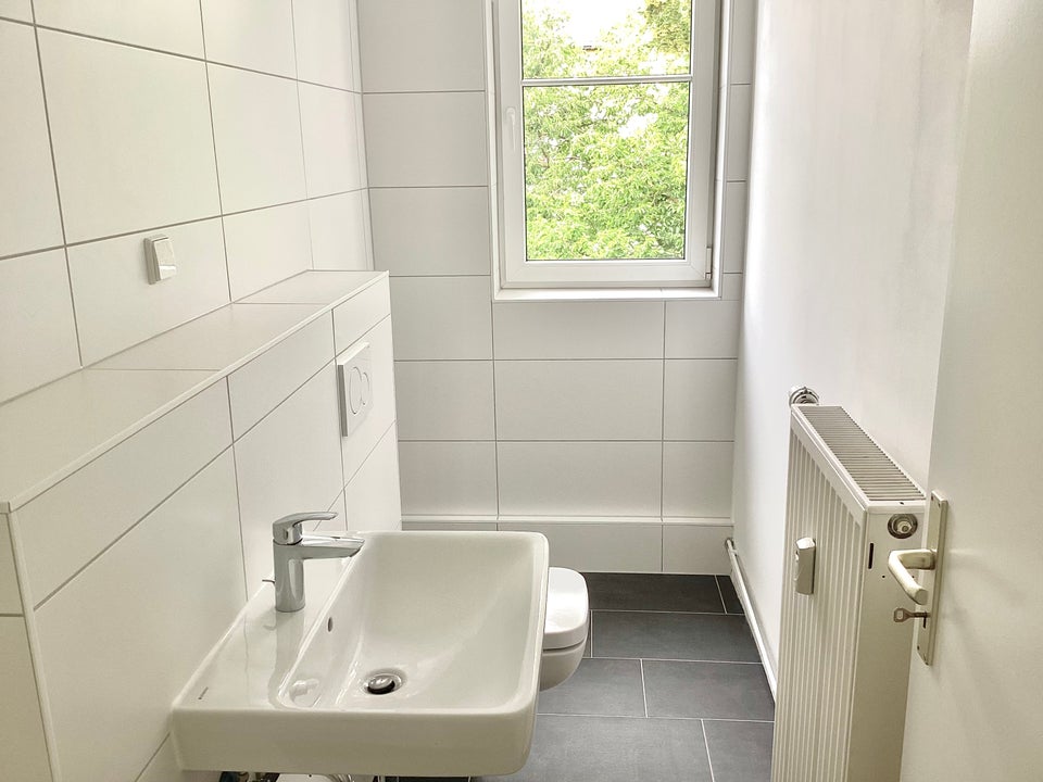 Zeit für was Neues: Gemütliche 3-Zimmer-Wohnung mit Gäste WC + Balkon! - Foto 2