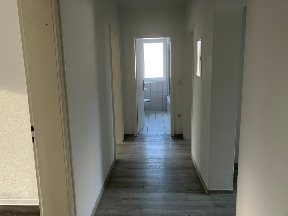 Miet mich - ansprechende 3-Zimmer-Wohnung - Photo 3