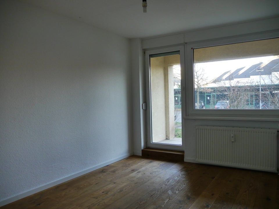 Schöne 2-Zimmer-Wohnung mit Tageslichtbad und Terrasse in Maintal-Bischofsheim zu vermieten - Foto 1