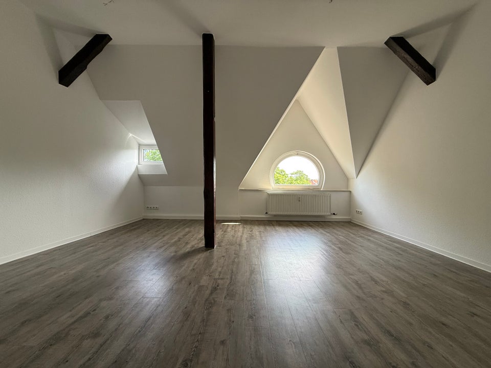 Gemütliche 3-Zimmer-Wohnung im DG - Foto 4