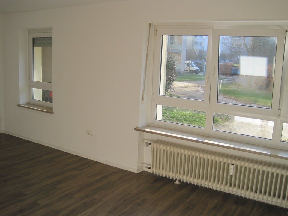 Renovierte 2-Zimmer Wohnung mit Balkon – Wohnen in direkter Audi-Nähe! - Foto 5