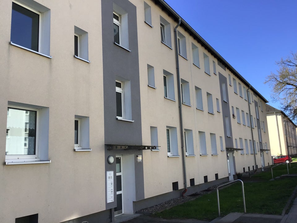 Schicke Singlewohnung mit sonnigem Balkon! - Foto 2