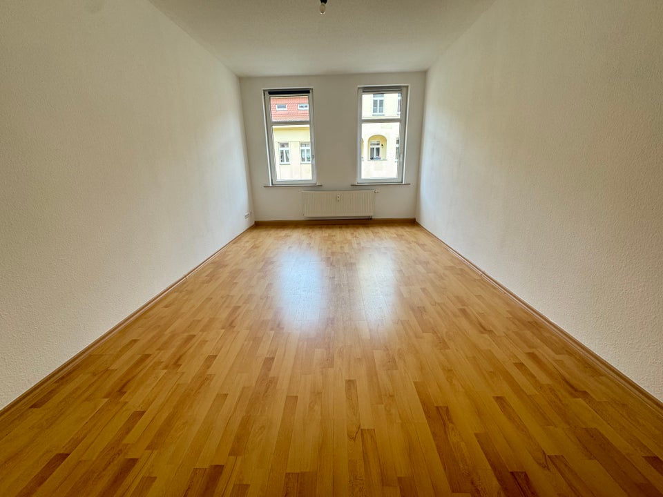 Altbauwohnung mit Charme - moderne Einbauküche inklusive - Foto 5