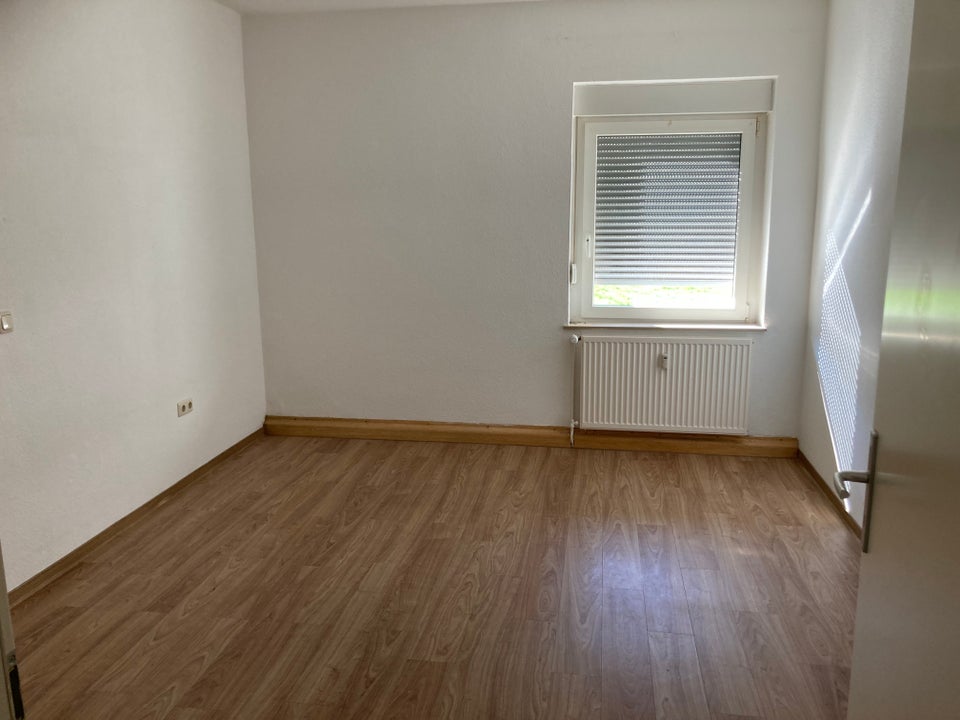 Willkommen Zuhause: großzügige 2-Zimmer-Wohnung in zentraler Lage - Foto 1
