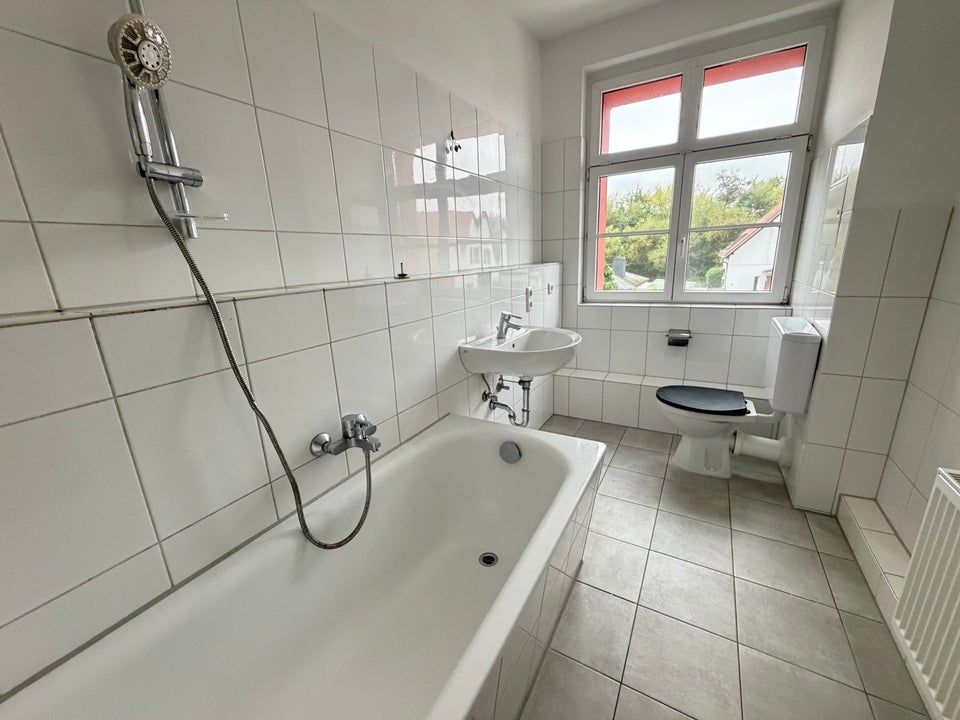 Schöne Drei-Zimmer-Wohnung in Engelsdorf! - Photo 3