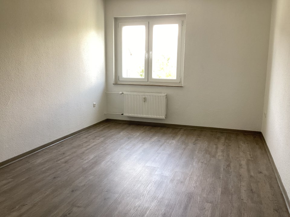 Hier findet jeder seinen Platz: ansprechende 3-Zi.-Wohnung - Foto 2