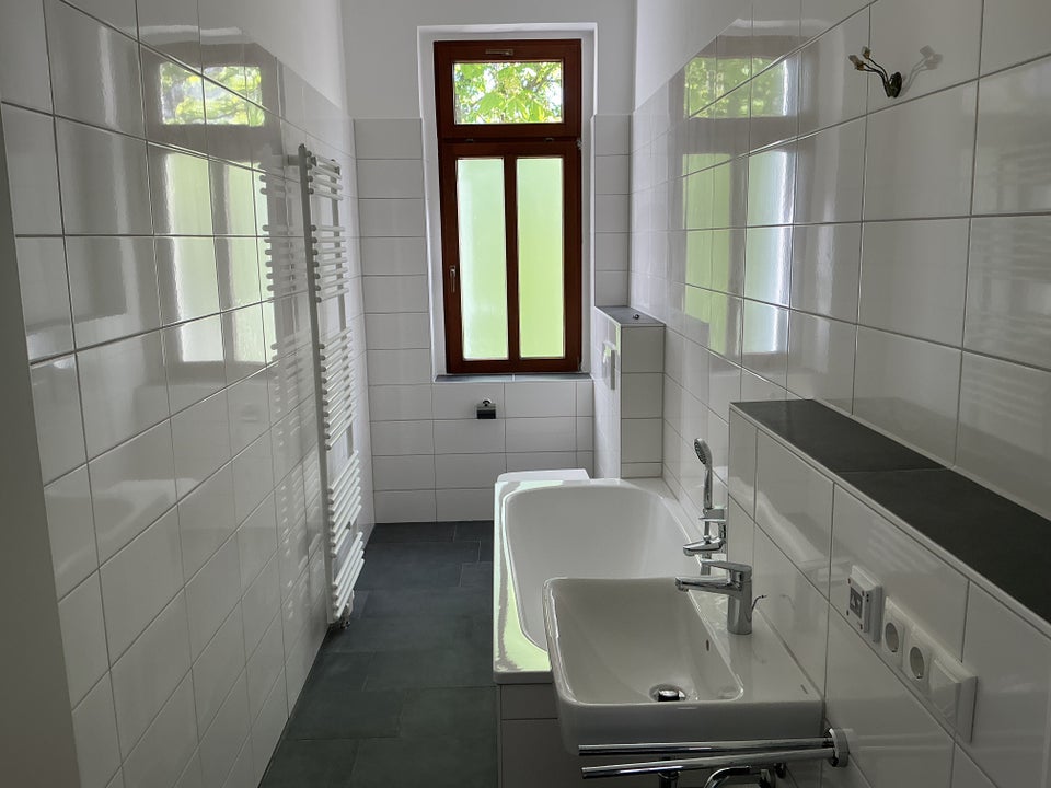 Lust auf Veränderung ? Für Sie frisch sanierte 3 R Wohnung mit EBK - Photo 2
