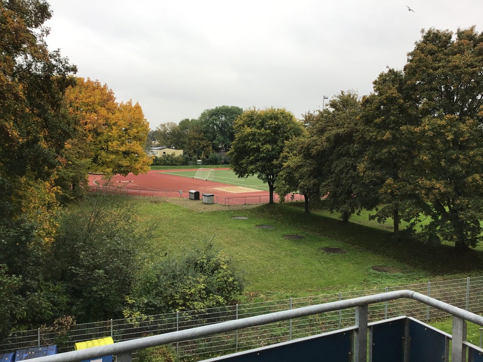 Hier lässt es sich aushalten: praktische 3-Zimmer-Wohnung mit Balkon und renoviert, sofort anmietbar! - Foto 2