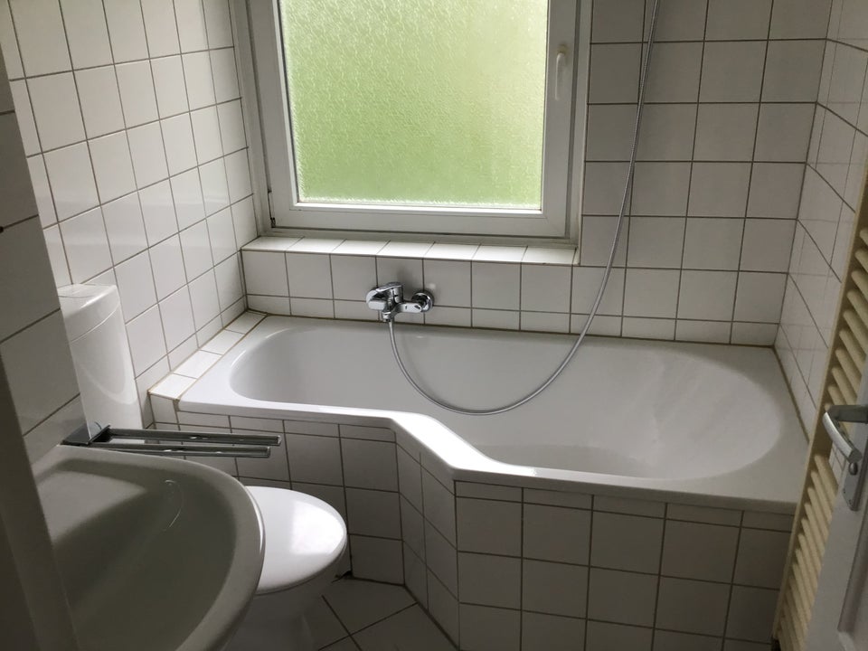 Renovierte 2,00-Zimmer-Erdgeschoss-Wohnung Nähe Kaufhof - Photo 3