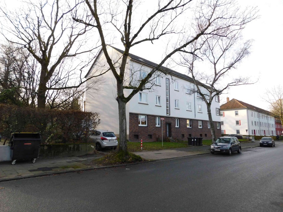 Achtung! Wir renovieren für Sie! Tolle 2-Zimmer-Wohnung mit Balkon, jetzt einen Termin vereinbaren! - Foto 2
