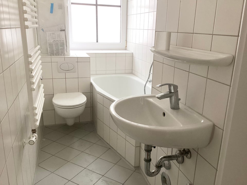 Gemütliche 2,5-Zimmer-Wohnung mit Tageslichtbad und Balkon - Foto 2