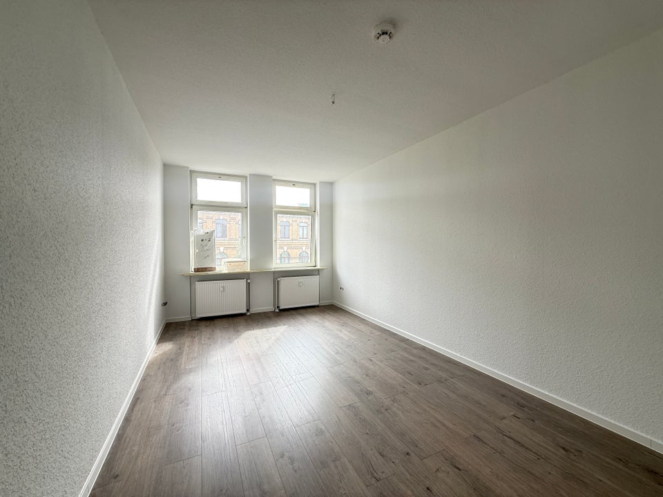 Renovierte 2 Raum-Wohnung im Herzen von Eutritzsch inkl. Stellplatz! - Photo 3