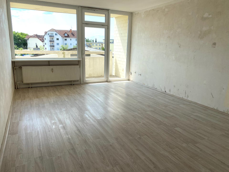 Sanierte 1-Zimmerwohnung mit Balkon - Foto 1
