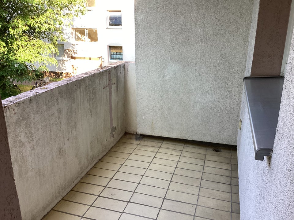 Frisch renovierte 3-Zimmer-Wohnung mit Balkon! - Foto 3