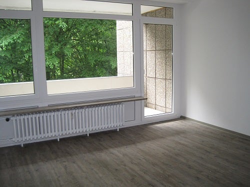 Auf gute Nachbarschaft: günstig geschnittene 3-Zi.-Wohnung - Photo 4