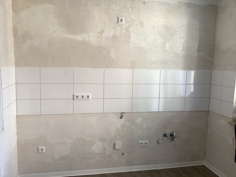 Zentrale 1-Zimmer-Single-Wohnung mit Balkon - Photo 1