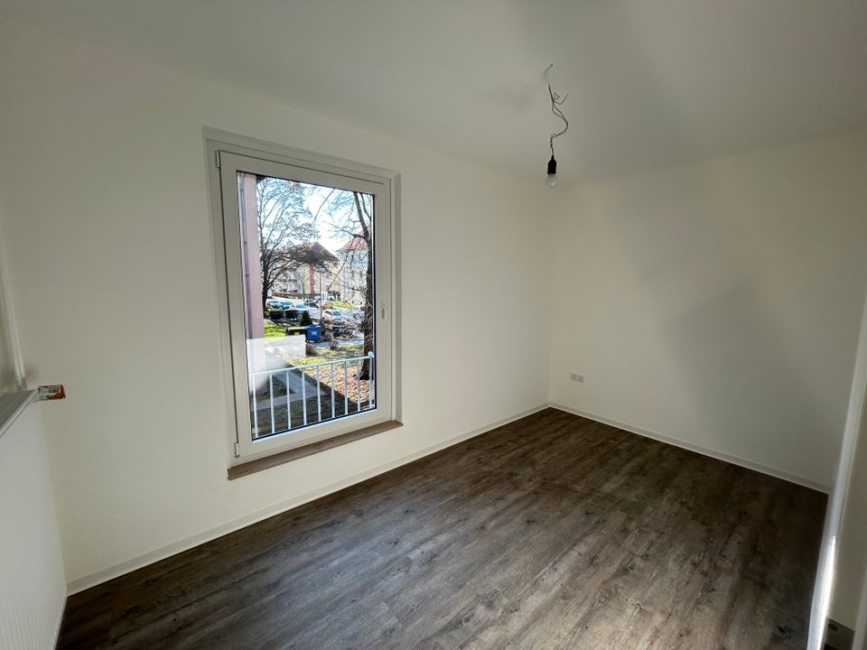 Passend für viele- besuchen Sie unsere Immobilie! - Photo 1