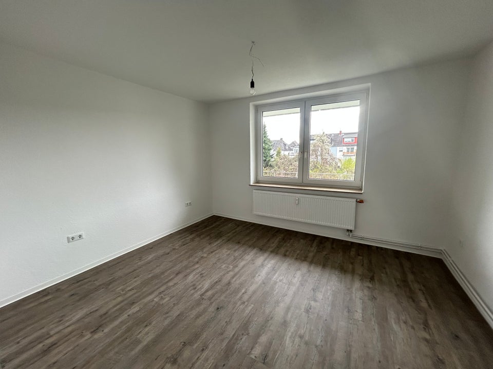 Lage schön - Wohnung noch schöner! - Photo 1