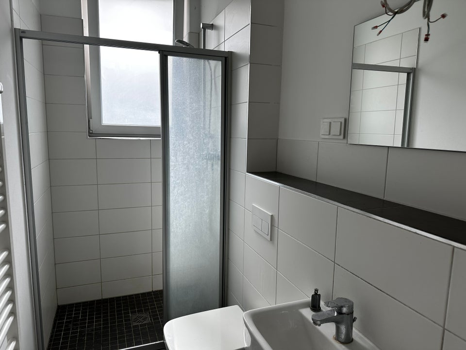 Wohnglück - Moderne 3-Zimmer-Wohnung mit Balkon - Photo 5