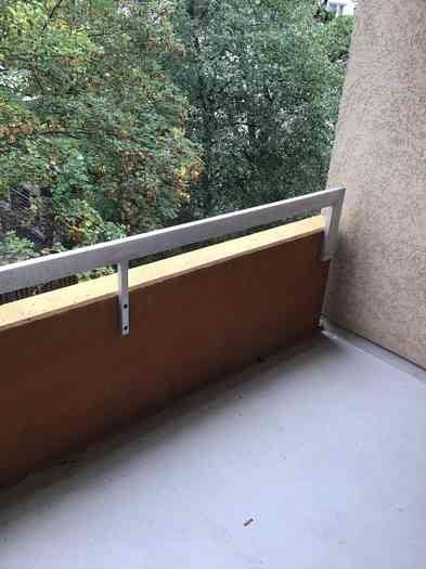 Renovierte 3-Zimmer-Wohnung mit Balkon sucht nette Mieter - Photo 2