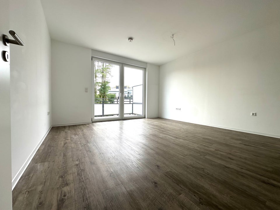 Moderne 2-Zimmer-Wohnung inkl. Einbauküche und großer Balkon! - Foto 1