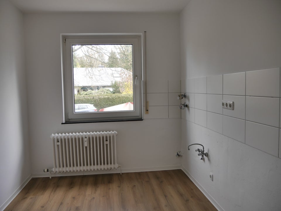 Schöne 3-Zimmer-Wohnung mit Balkon in Hanau-Großauheim zu vermieten - Foto 1