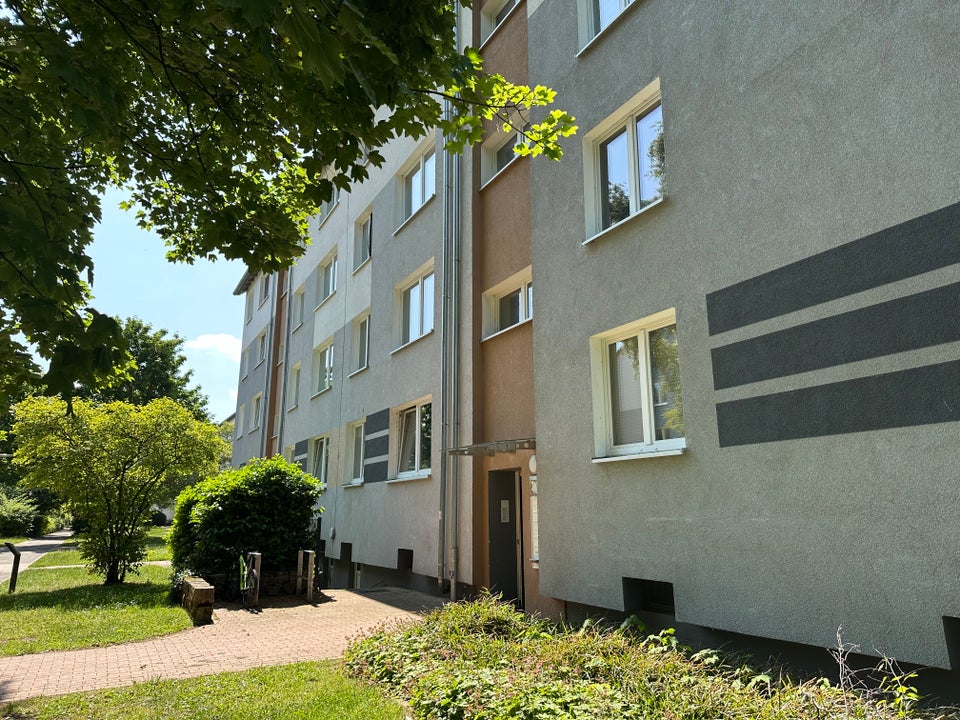 3-Zimmer-Wohnung mit Balkon - Foto 2