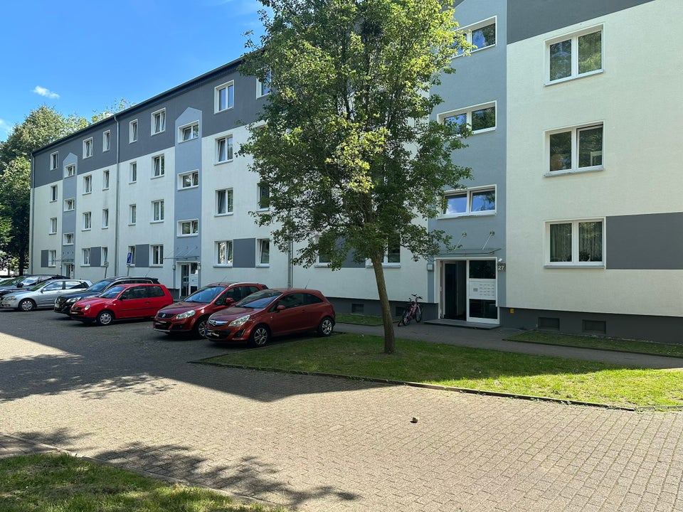 Schöner Wohnen: 3,5-Zimmer-Wohnung in zentraler Lage - Foto 4